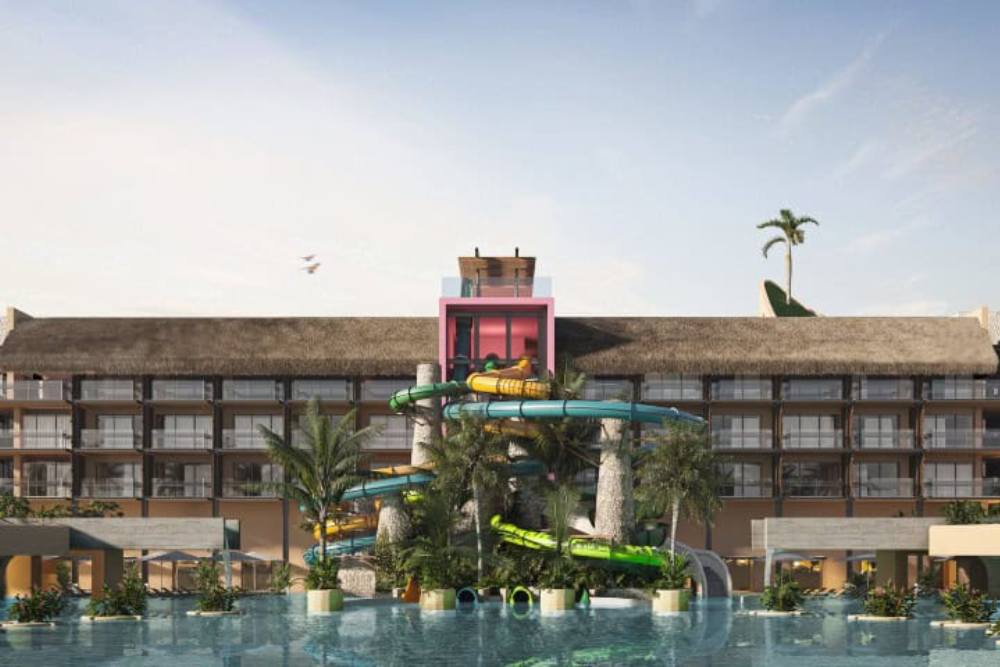 Arte, Mar y Paraíso: Xcaret Arte + Holbox Premium